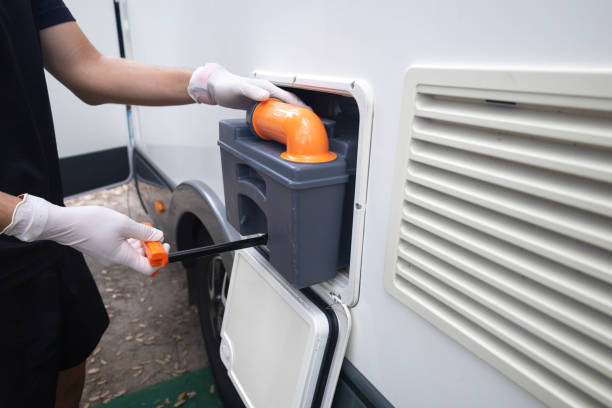 Best Porta potty rental near me  in Lowell, IN